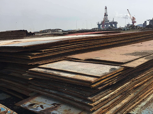 鋼板鋪路也是常見(jiàn)的一種鋪路方式，利用鋼板鋪路具有哪些意義？！